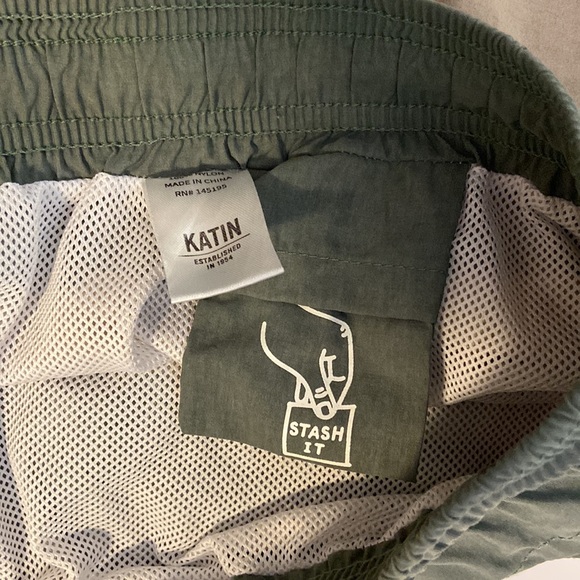 Katin Board Shorts in stripes size XL - Picture 4 of 6